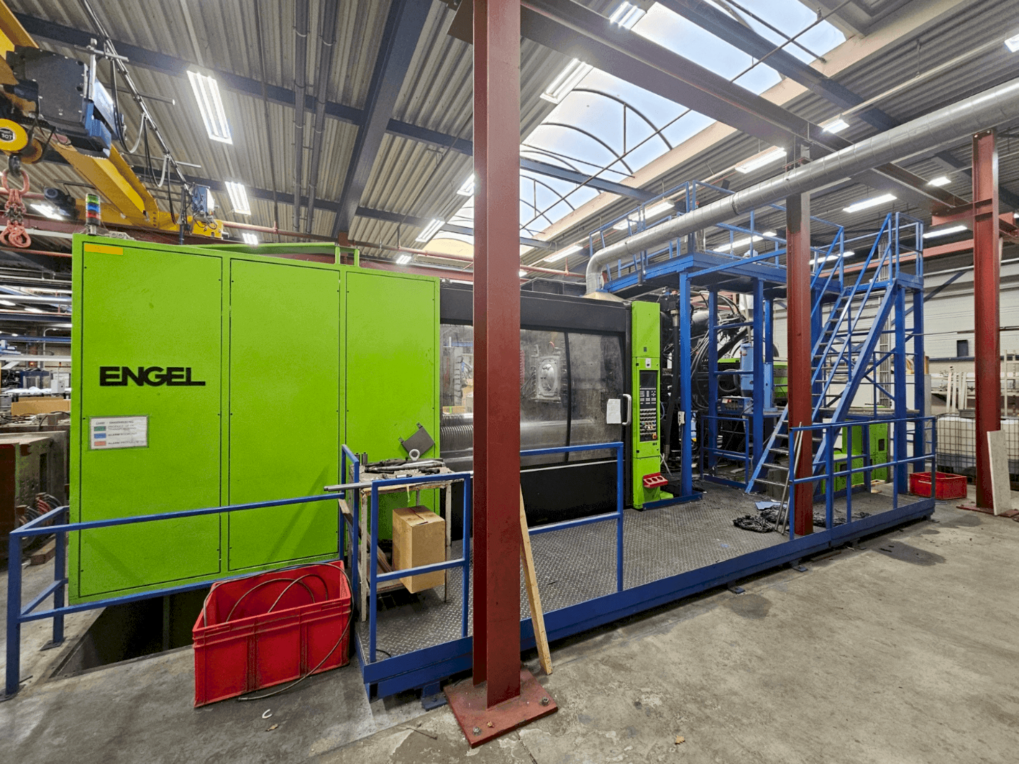 Frontansicht der Engel 16050/2550-1500T Duo 2 F Maschine