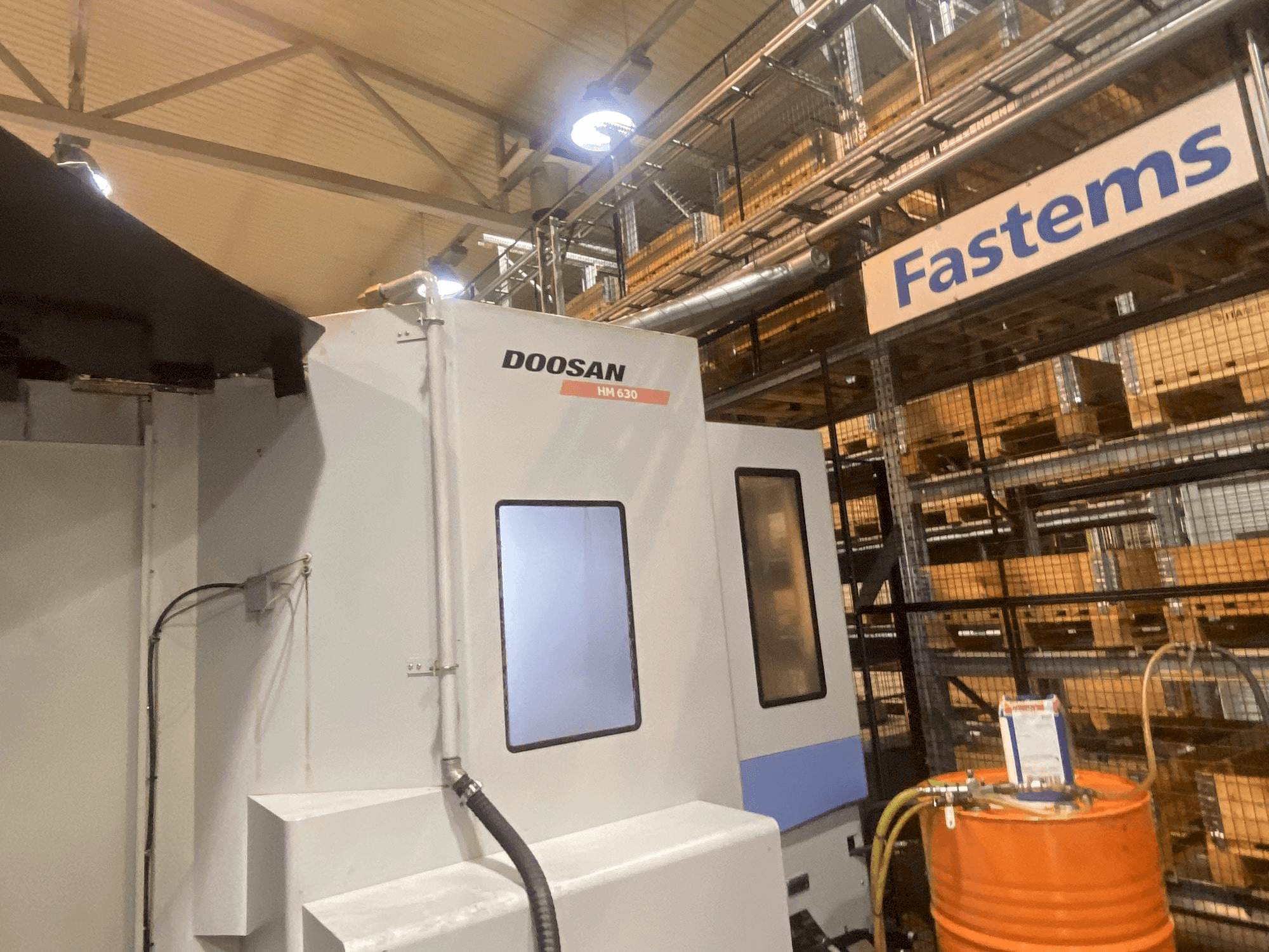 Frontansicht der DOOSAN HM 630 Maschine