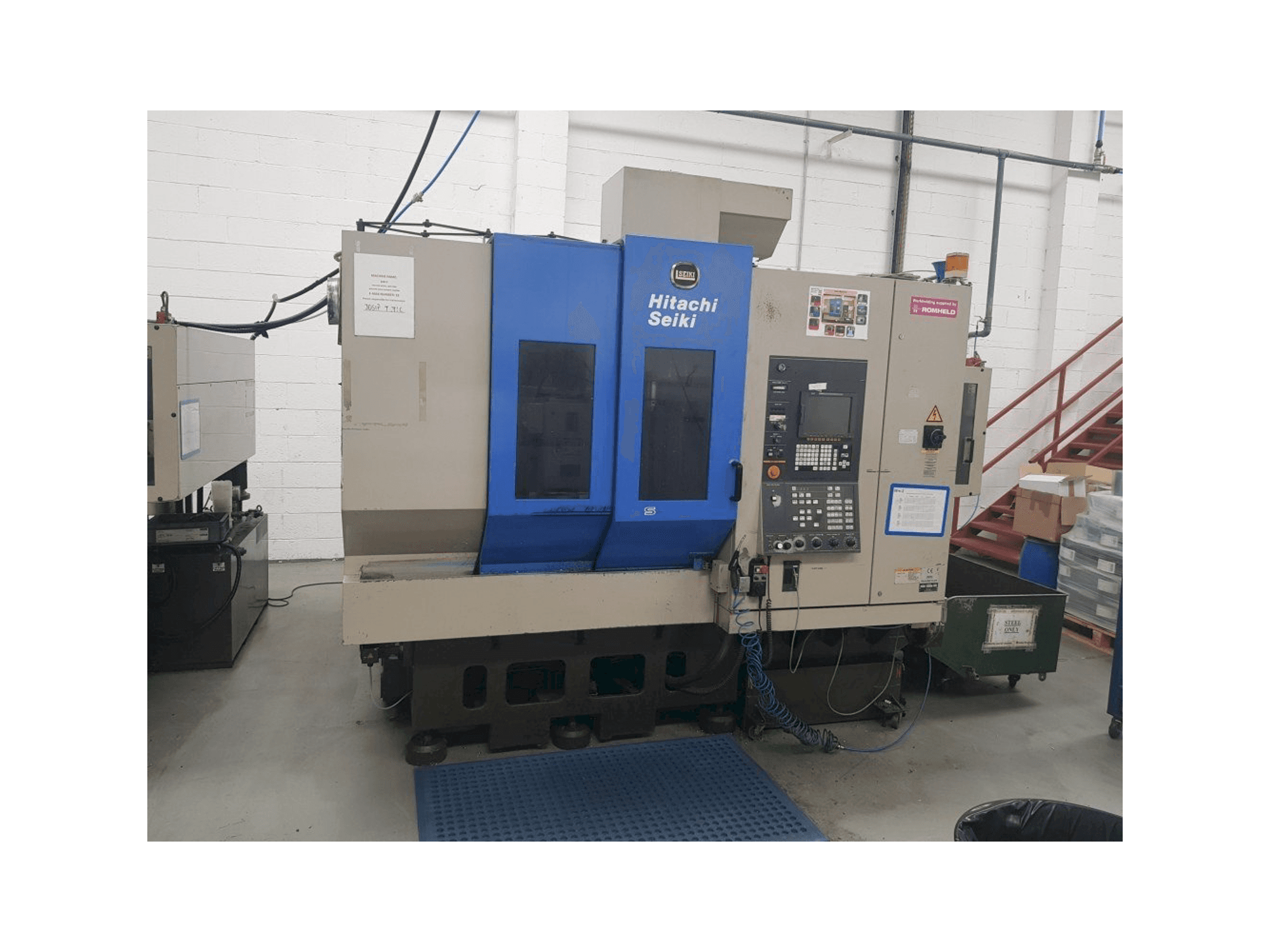 Front view of HITACHI SEIKI VS50 machine