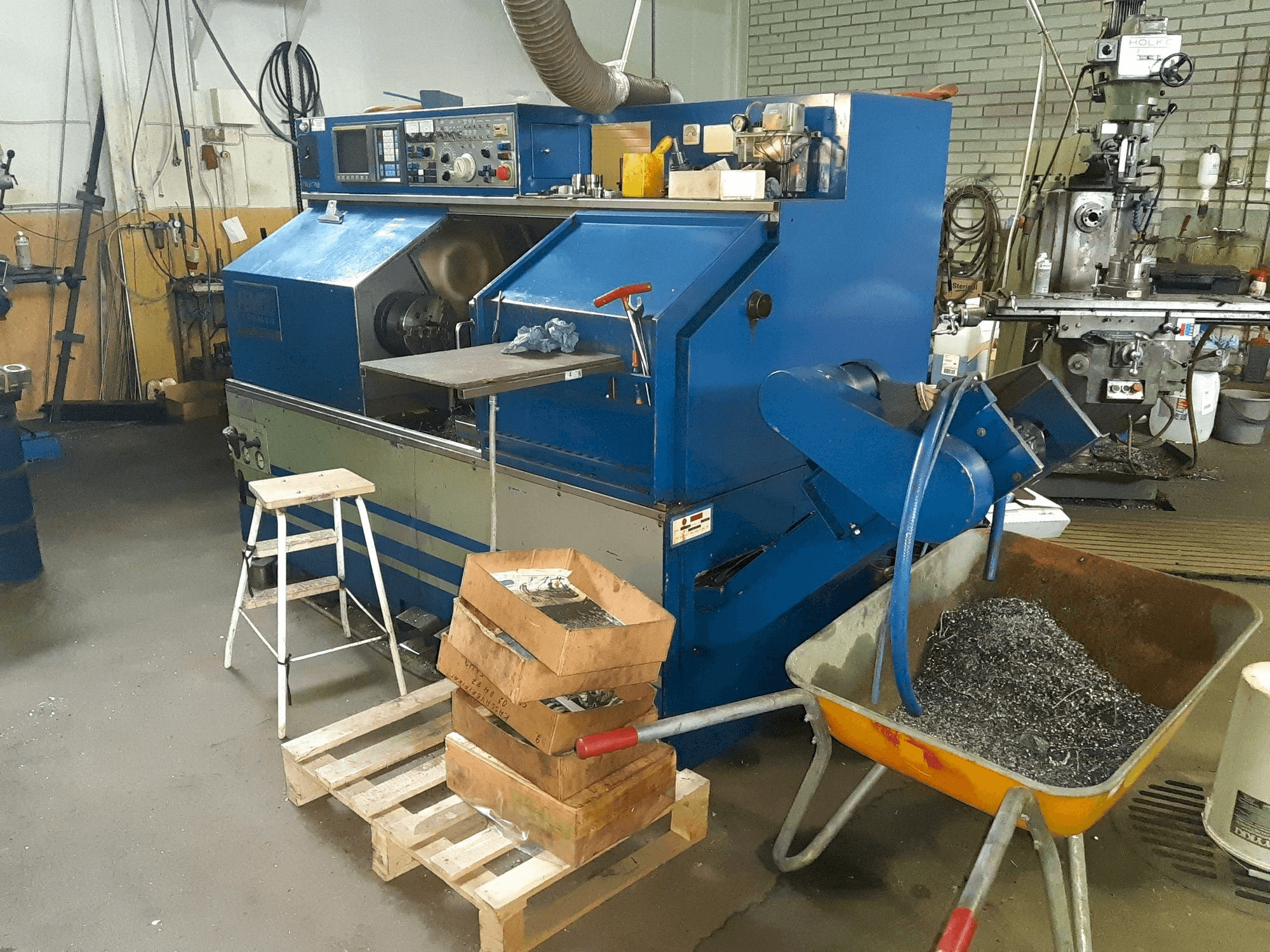 Front view of FEMCO Durga 25E machine