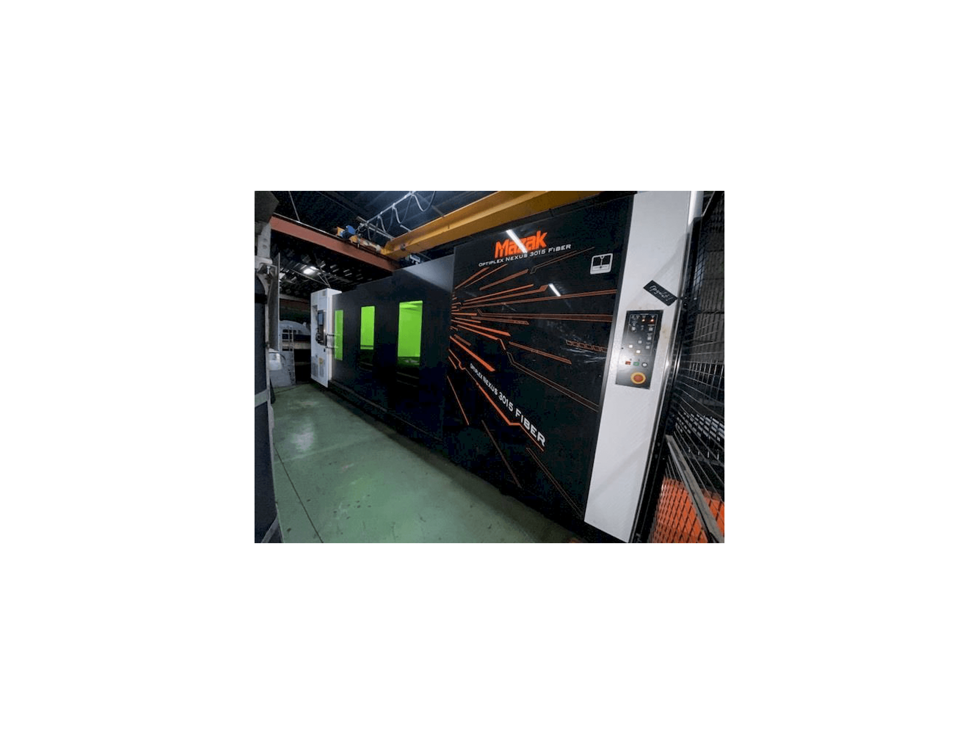 Frontansicht der Mazak Optiplex Nexus 3015 Maschine