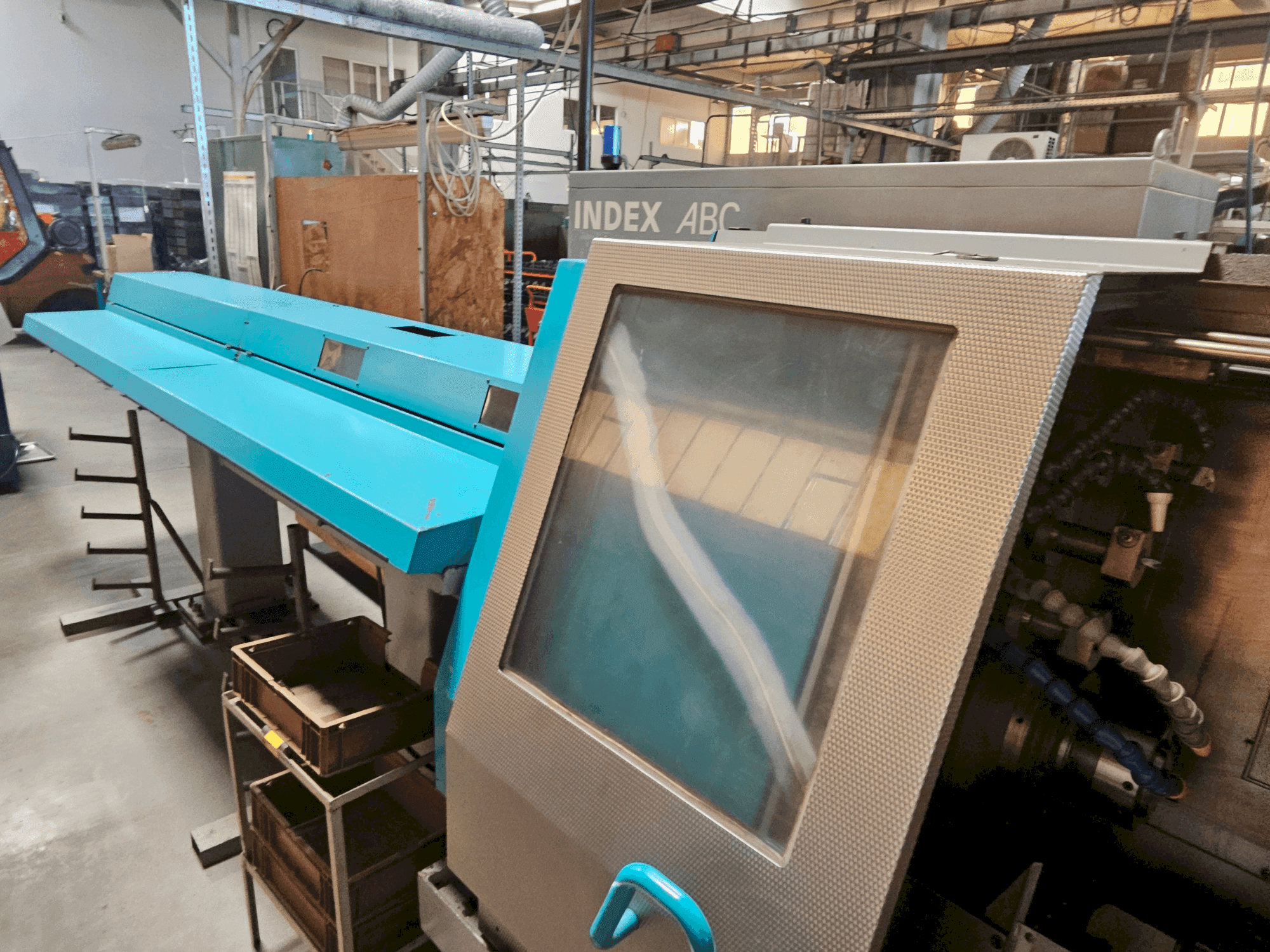 Frontansicht der Index ABC Maschine