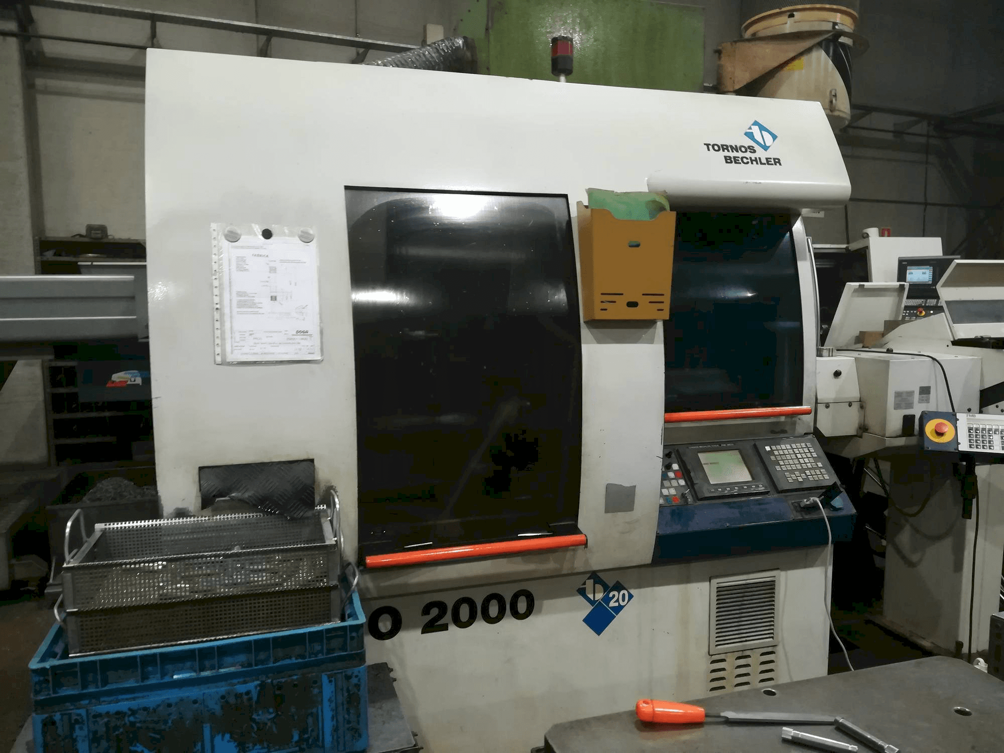 Frontansicht der Tornos-Bechler Deco 20 Maschine