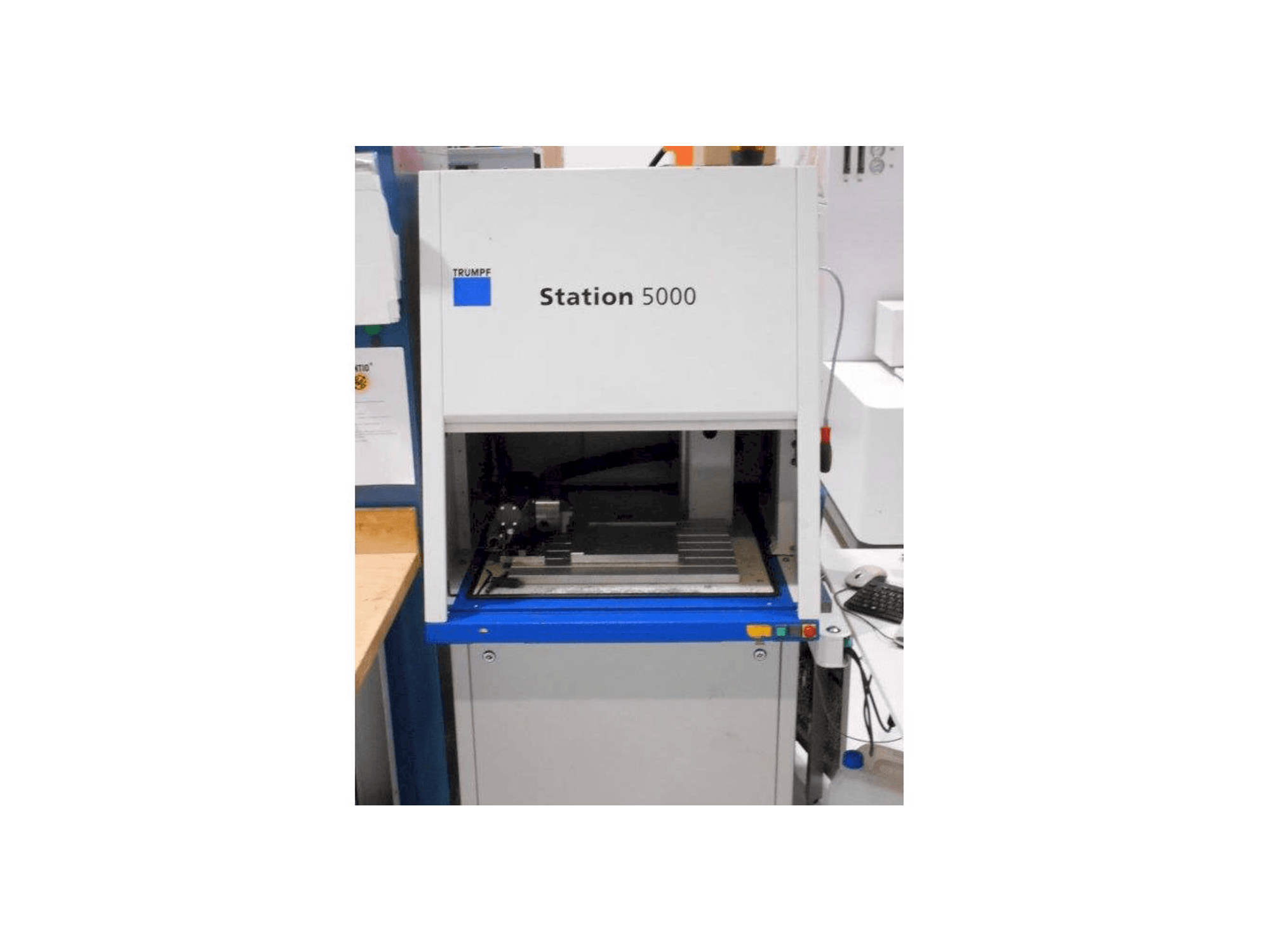 Frontansicht der Trumpf TruMark 5000 Maschine