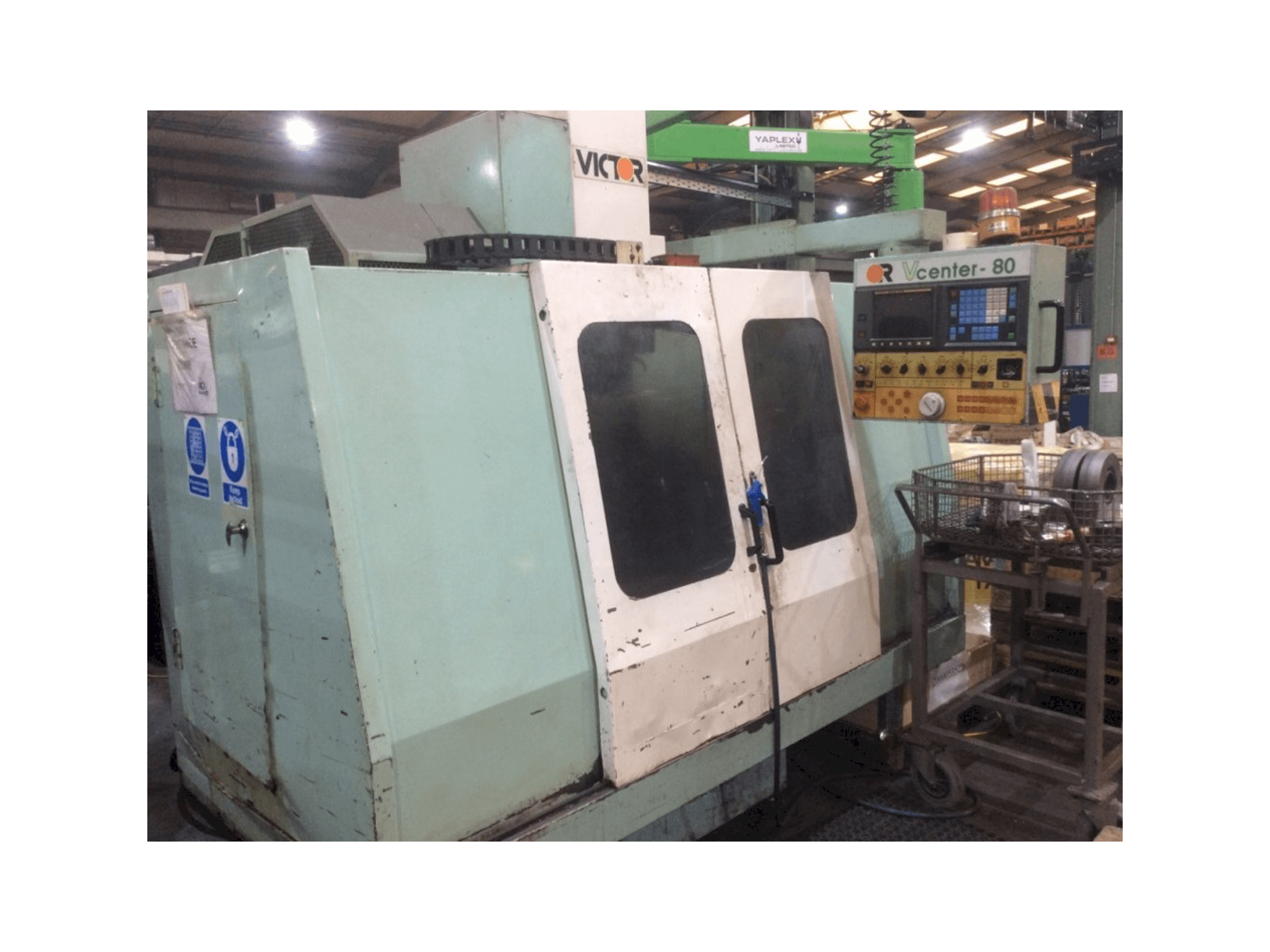 Frontansicht der Victor V Centre-80 Maschine