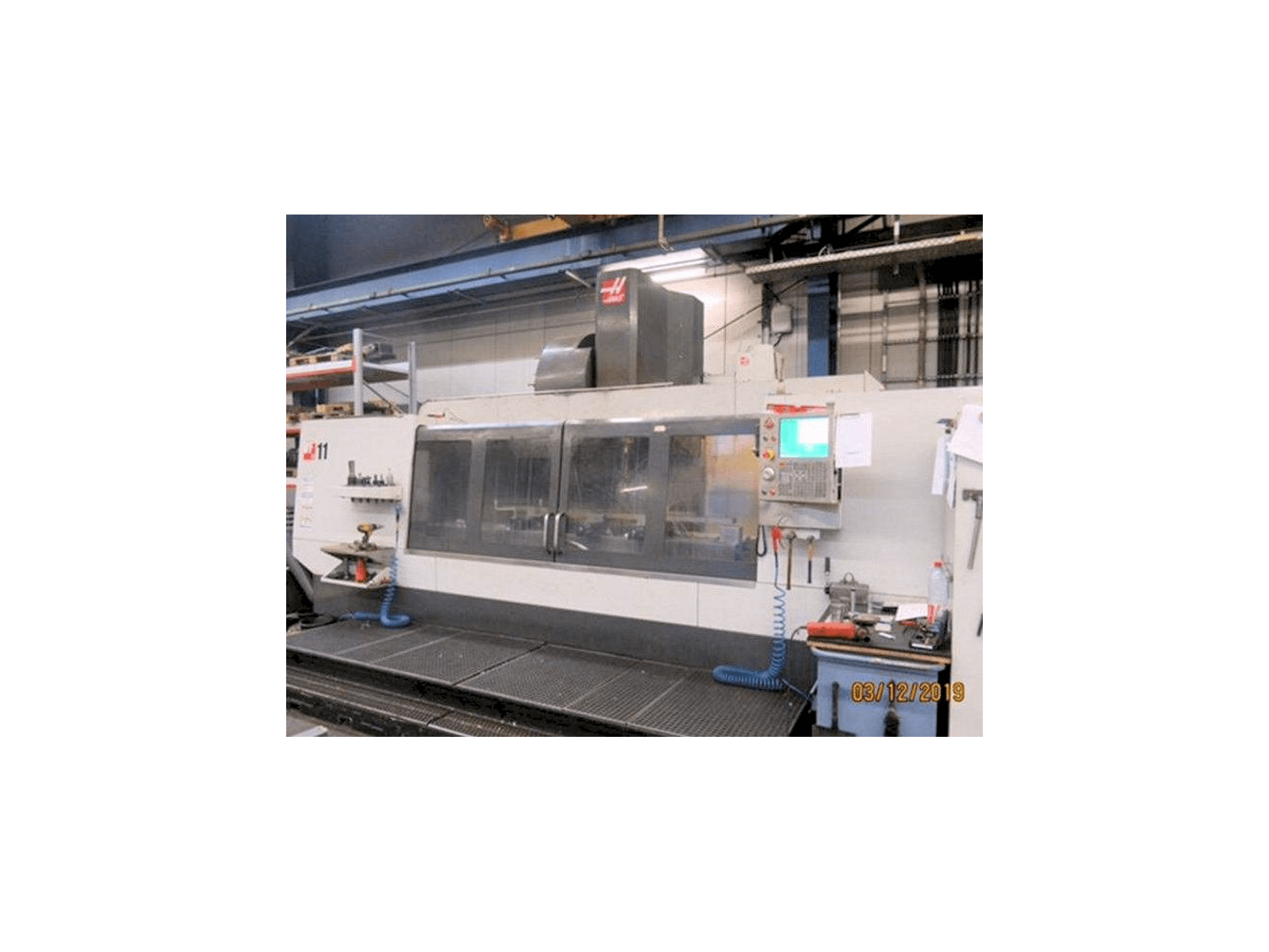 Frontansicht der HAAS VF-11/50 Maschine