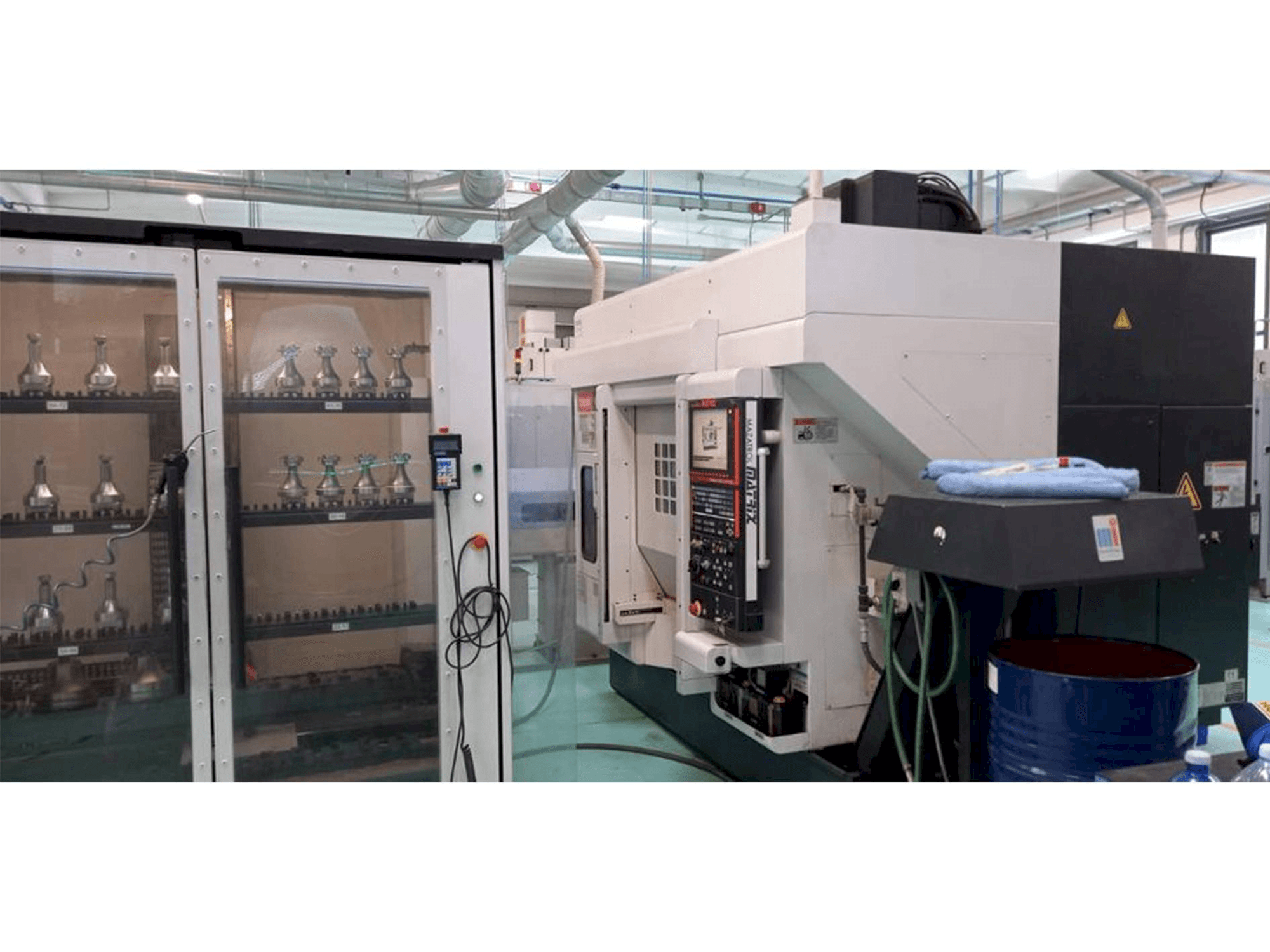 Front view of Mazak Variaxis 500-5X II machine