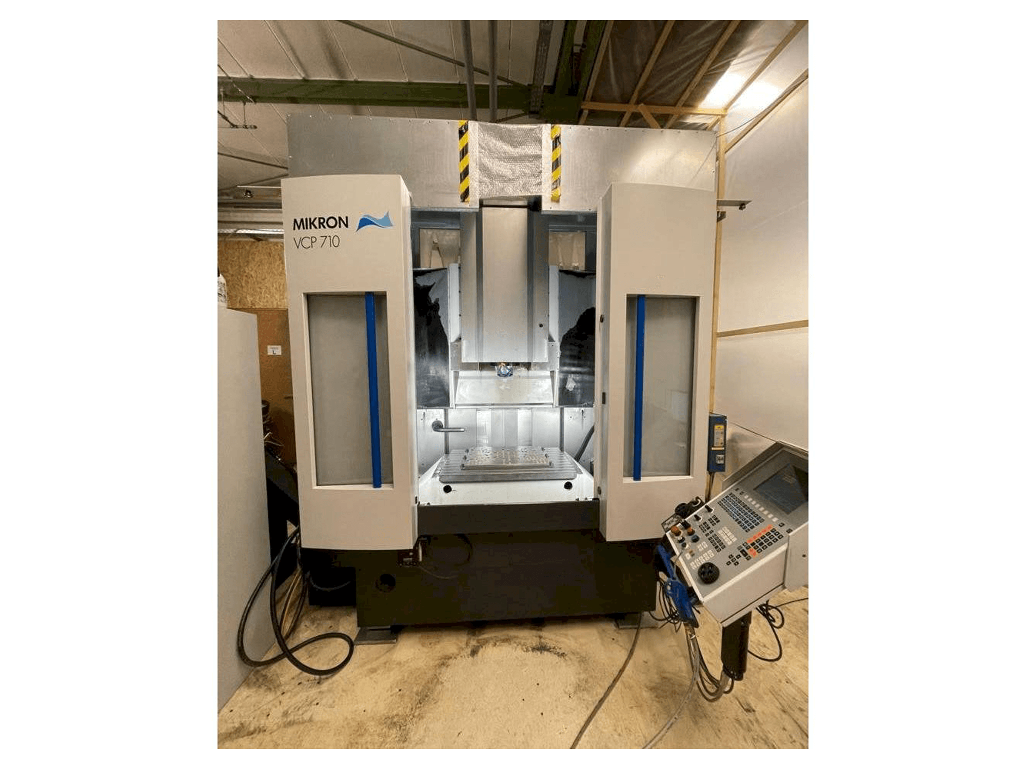 Front view of MIKRON VCP 710 machine