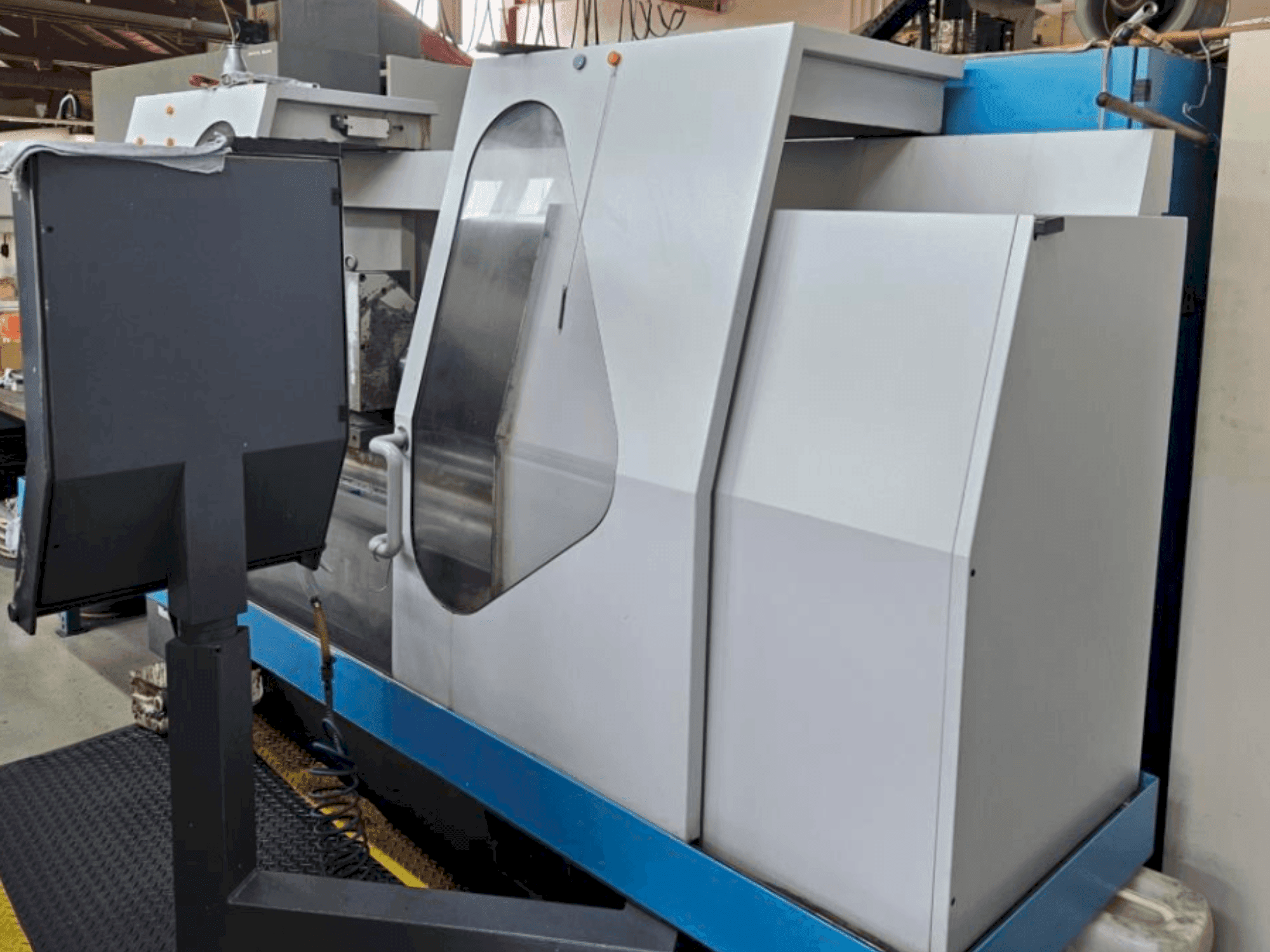 Linke Ansicht der KELLENBERGER Kel-Varia UR 175/1000 Maschine