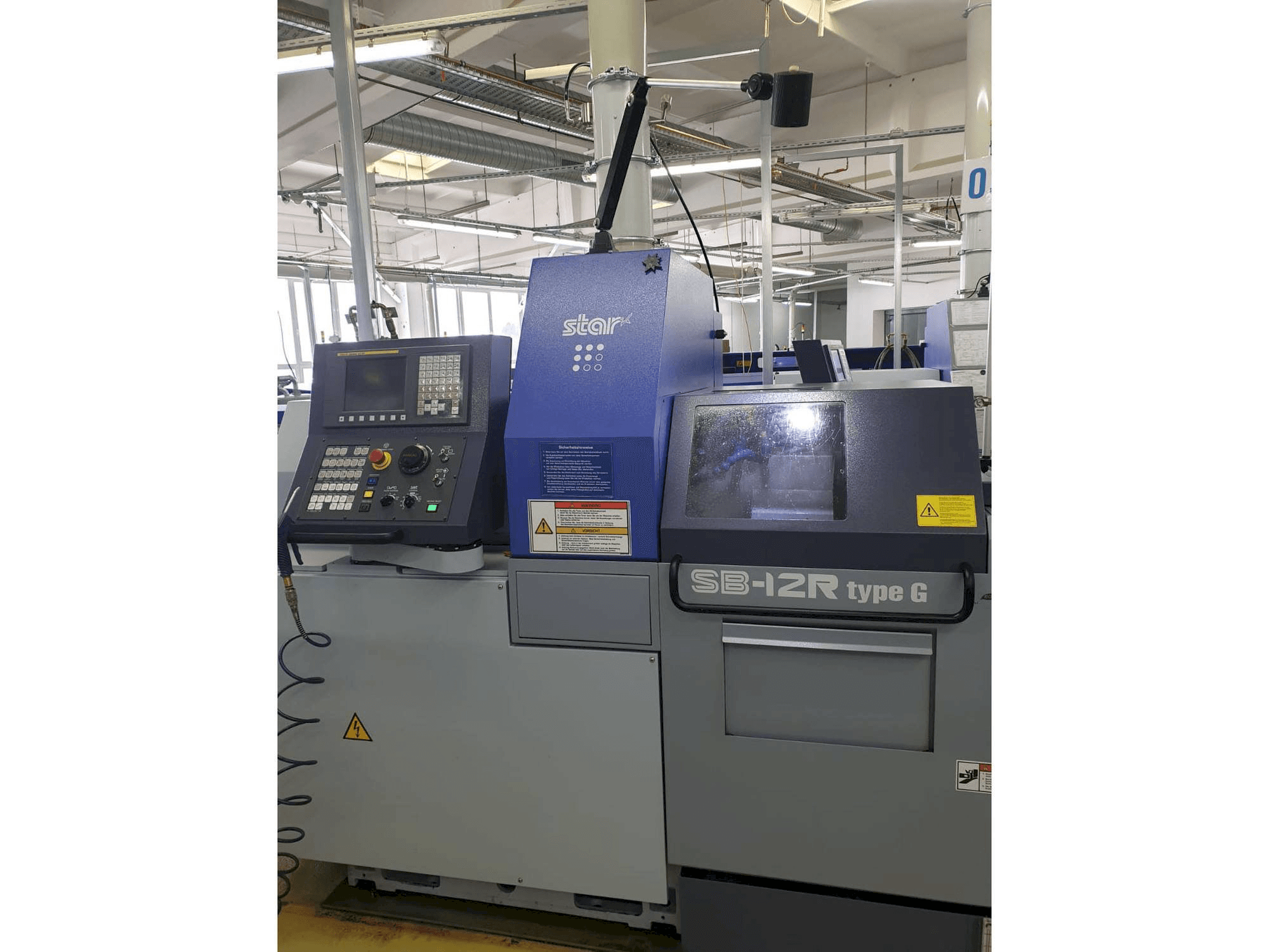 Frontansicht der Star SB12 RG Maschine