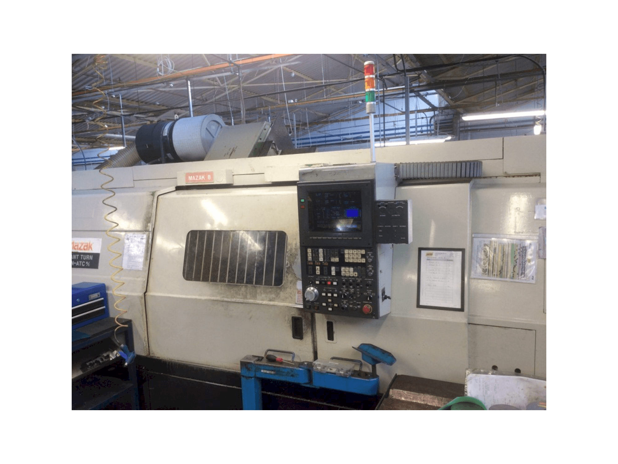 Frontansicht der Mazak Slant Turn 28N - ATC M/C Maschine