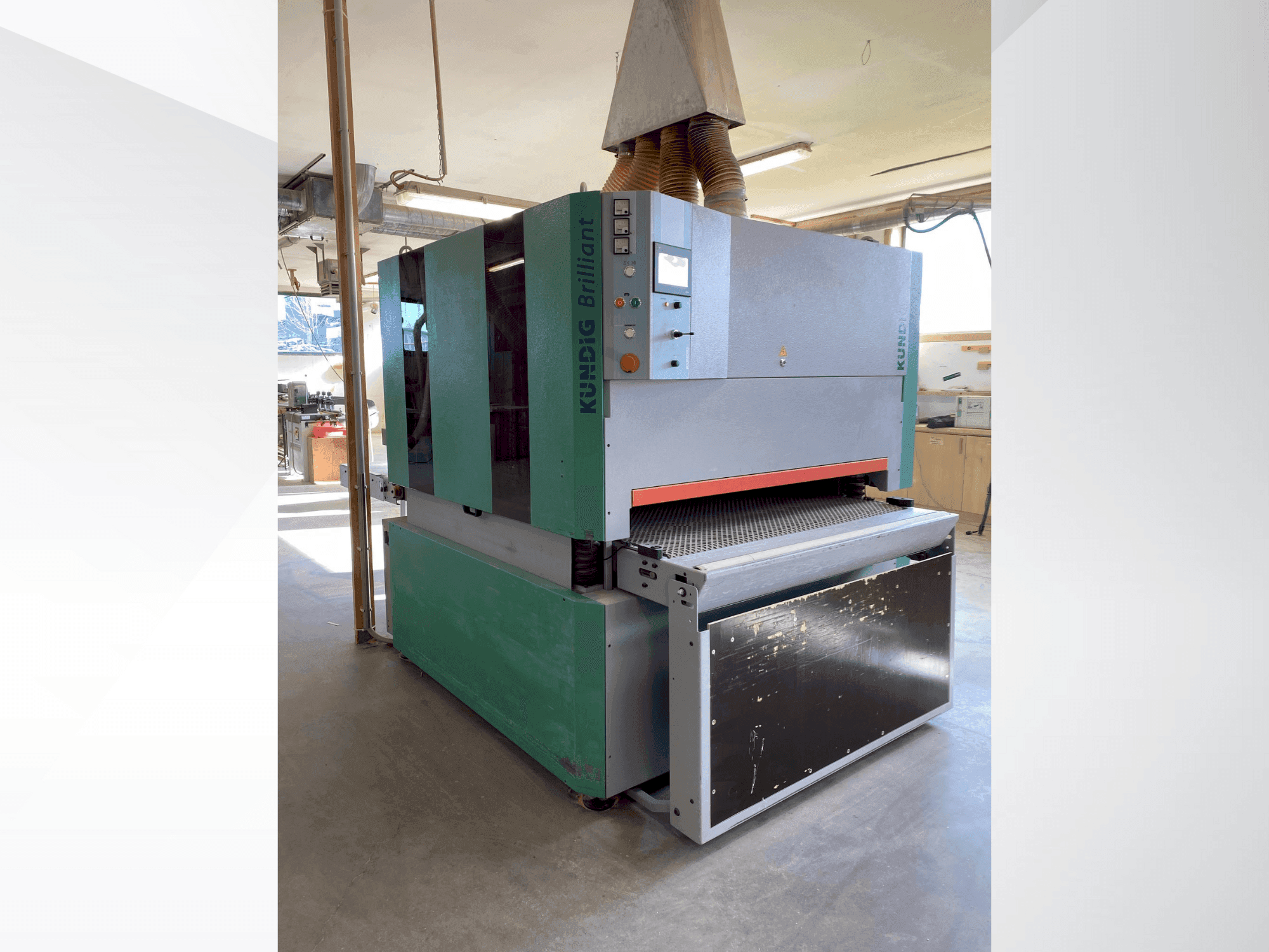 Front view of Kundig Brilliant-3 1300mm-RRPd machine