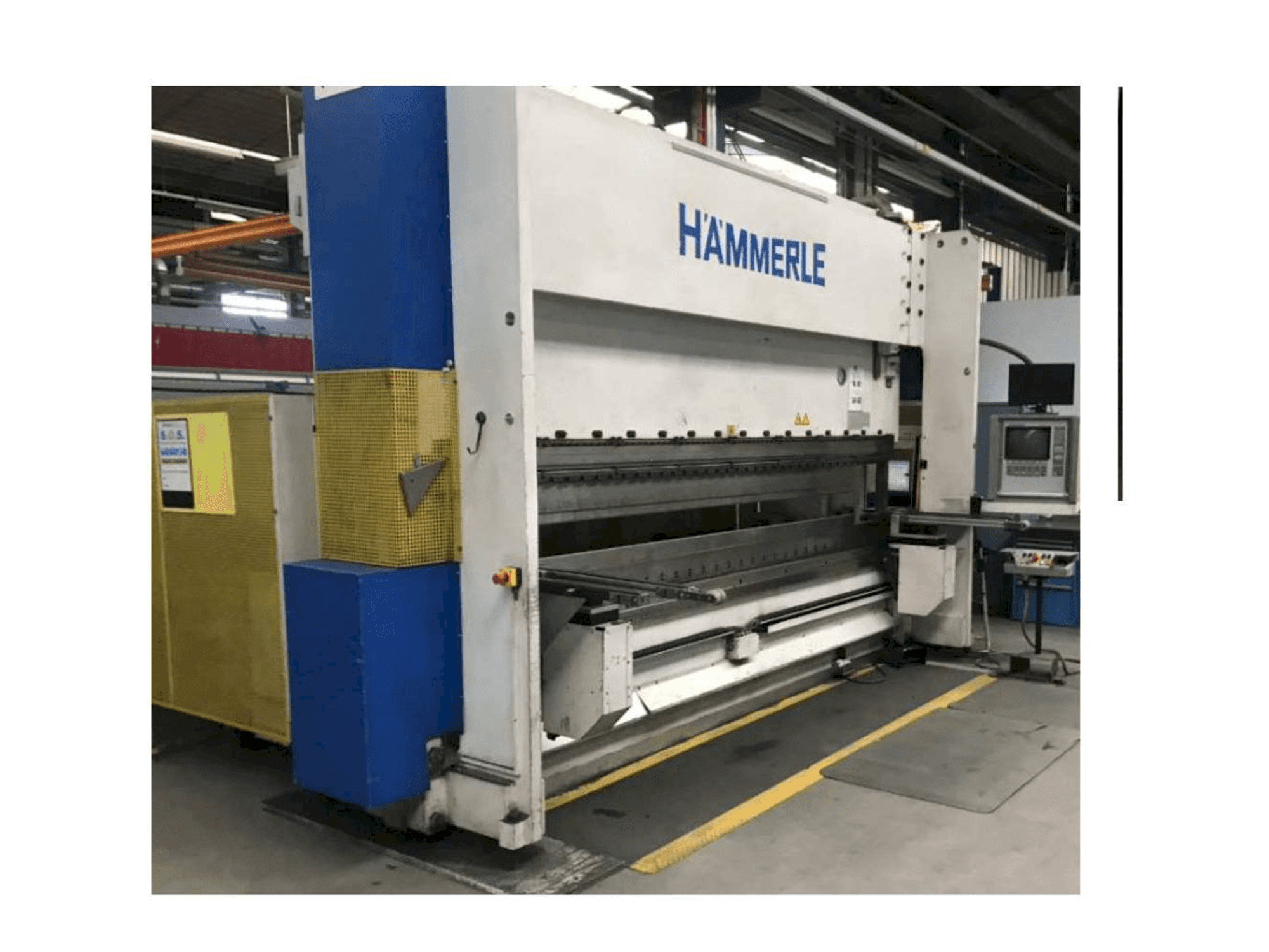 Frontansicht der HAMMERLE BM 200 - 4100 Maschine